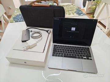 MacBook Air M2 13" 2023 – 16GB RAM / 256GB SSD
