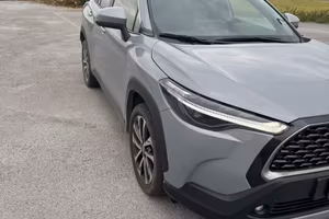 Toyota corolla cross 1.8 cvt lounge