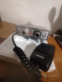 Ricetrasmettitore radio mobile vintage 