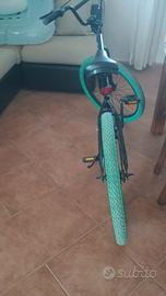 bmx bicicletta 