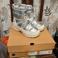 UGG stivali donna n38 neve sci inverno nuovi 