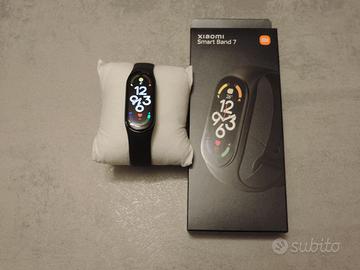 Xiaomi Smart Band 7 con 4 cinturini originali