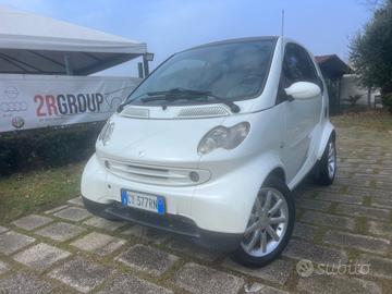 Smart ForTwo 800 coupé passion cdi-2006