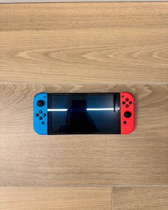 Nintendo Switch oled e giochi
