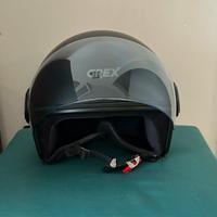 Casco jet