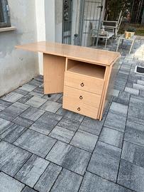 tavolo di servizio con cassetti