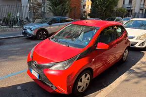 Toyota Aygo 2017 tenuta maniacalmente 