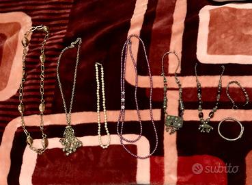 Lotto bracciali e collane vintage eleganti