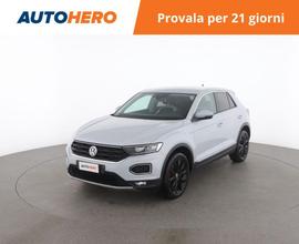 VOLKSWAGEN T-Roc UA04727
