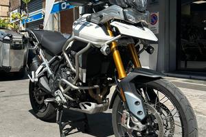 Triumph Adventurer