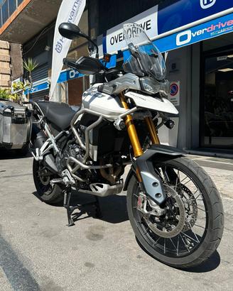 Triumph Adventurer
