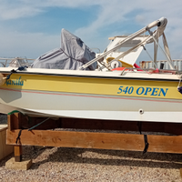 Barca open 5.40 naval + Yamaha 40 +ausiliario