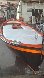 gozzo ligure 5,00 Mt con motore fuoribordo mercury