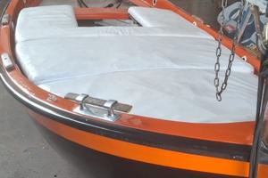 gozzo ligure 5,00 Mt con motore fuoribordo mercury