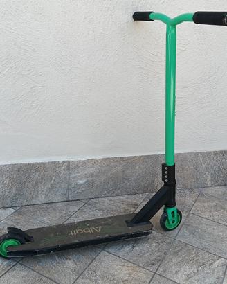 monopattino freestyle 
