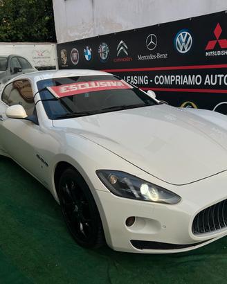 Maserati GranTurismo 2013 4.2 FULL OPTIONAL GARANT