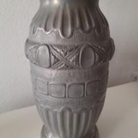 Grande  Vaso  in  peltro  spazzolato