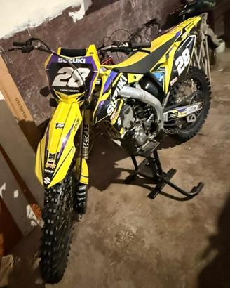 Suzuki rm-z 250 4T