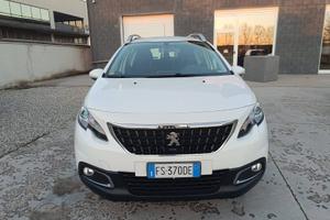 Peugeot 2008 1.2 benzina 82cv