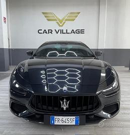 Maserati Ghibli V6 430 CV Q4 Trofeo