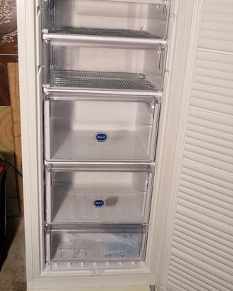 freezer colonna whirlpool