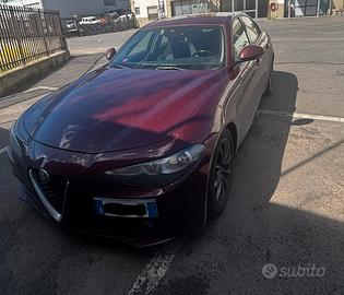 Alfa Romeo Giulia 2.2 diesel business