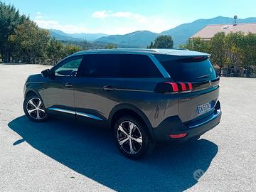 PEUGEOT 5008 ALLROAD 