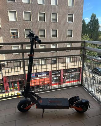 Monopattino elettrico G2 Pro