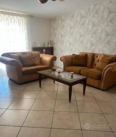 Set Divani in Pelle e Tessuto - Come nuovi