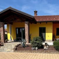 Appartamento in villa , immerso nel verde