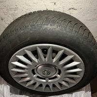 4 ruote Alfa Romeo + copricerchi originali