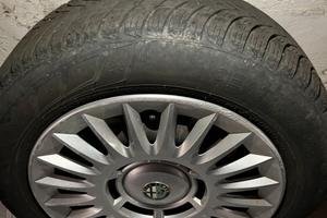 4 ruote Alfa Romeo + copricerchi originali