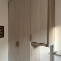 Armadio beige chiaro