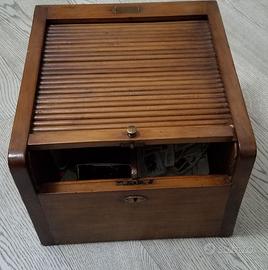 schedario a serrandina vintage