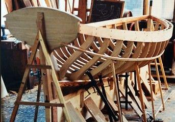 Barca legno Caiccio remi vela motore