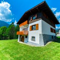 Esclusiva Villa Indipendente con Giardino