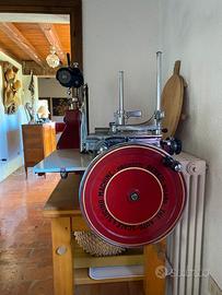 Affettatrice Berkel modello 12 s.49