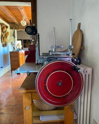 Affettatrice Berkel modello 12 s.49