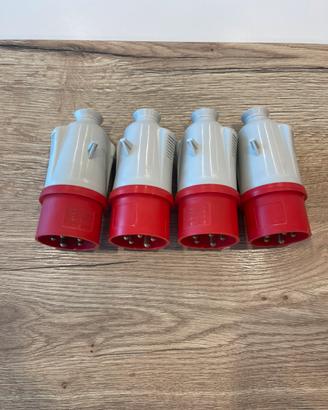 Spine e prese Gewiss  380 v