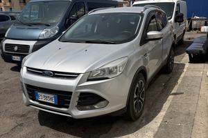 Ford Kuga 2.0 TDCI 140 CV 4WD Powershift
