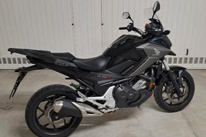 Honda NC 750X - 2020