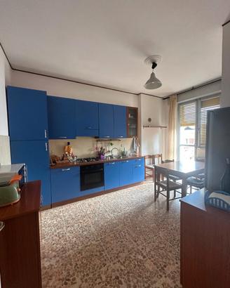 Ampia e graziosa camera per studentesse