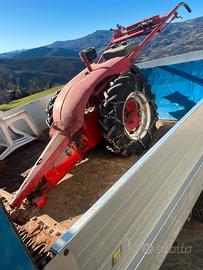 Falciatrice bucher piu’ pala e catene