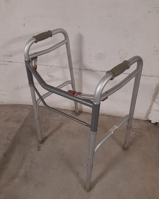 Deambulatore tradizionale