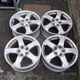 4 - CERCHI IN LEGA CHEVROLET 6,5X17 5X115 ET41,5