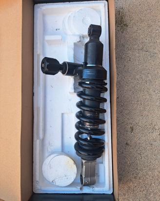 Ammortizzatore posteriore BMW R1200 GS  anno 2004