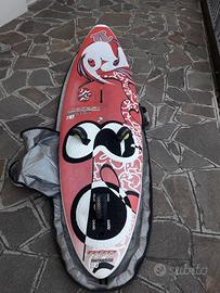 wind surf con tre vele