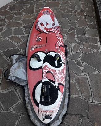 wind surf con tre vele