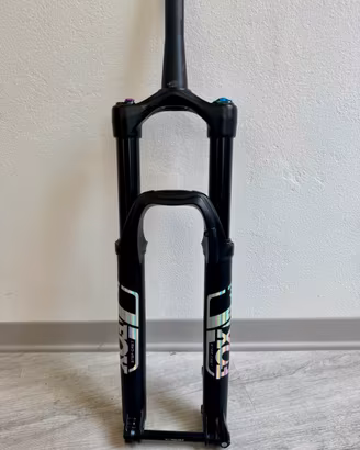 Fox 36 29” con cartuccia FAST SUSPENSION