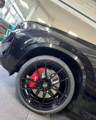 Cerchi OZ Leggera 21’ con pneumatici per BMW X1